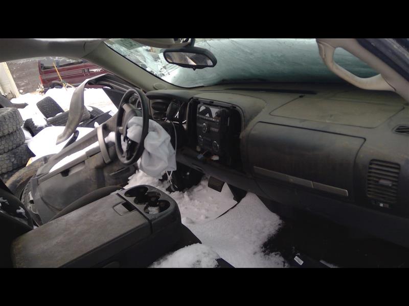 https://f005.backblazeb2.com/file/img-partshotlines-com/Inventory/EX379/Vehicle/28977_12.jpg