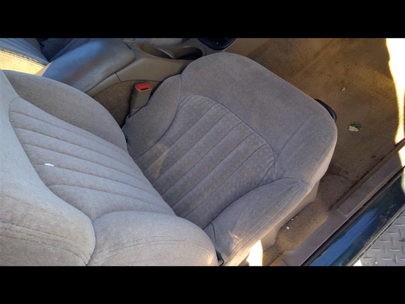 https://f005.backblazeb2.com/file/img-partshotlines-com/Inventory/EX379/Vehicle/29054_04.jpg