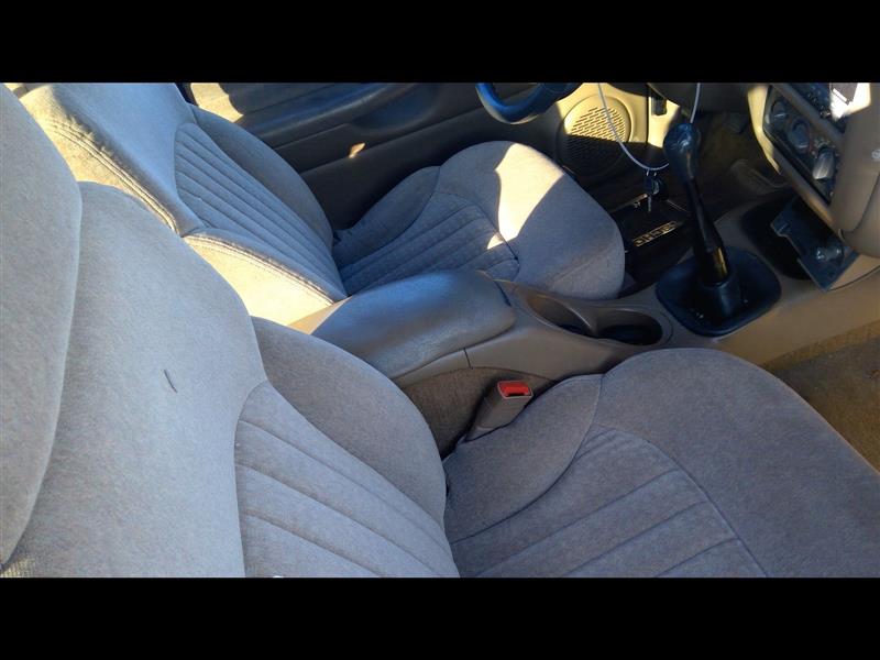 https://f005.backblazeb2.com/file/img-partshotlines-com/Inventory/EX379/Vehicle/29054_05.jpg