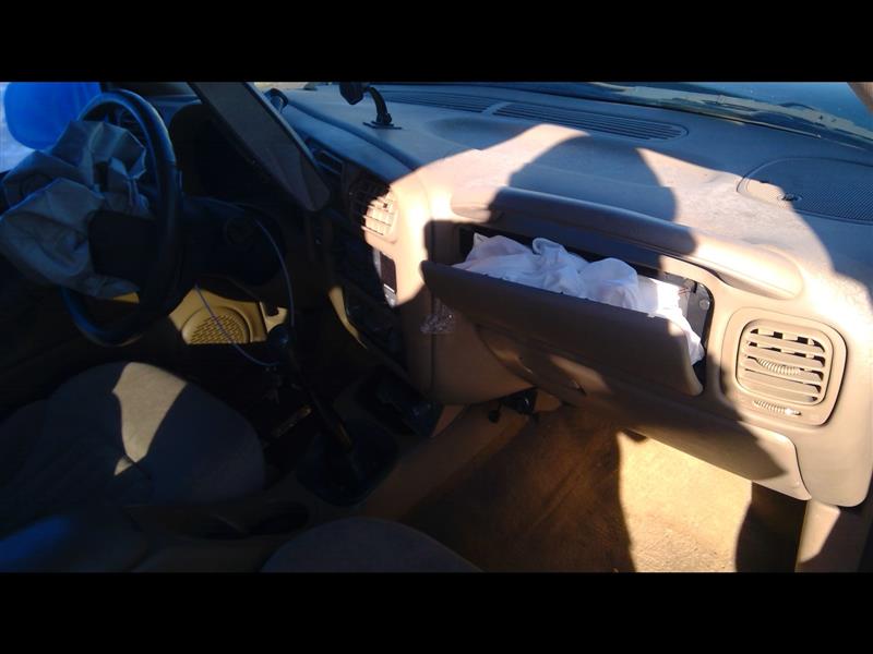 https://f005.backblazeb2.com/file/img-partshotlines-com/Inventory/EX379/Vehicle/29054_06.jpg