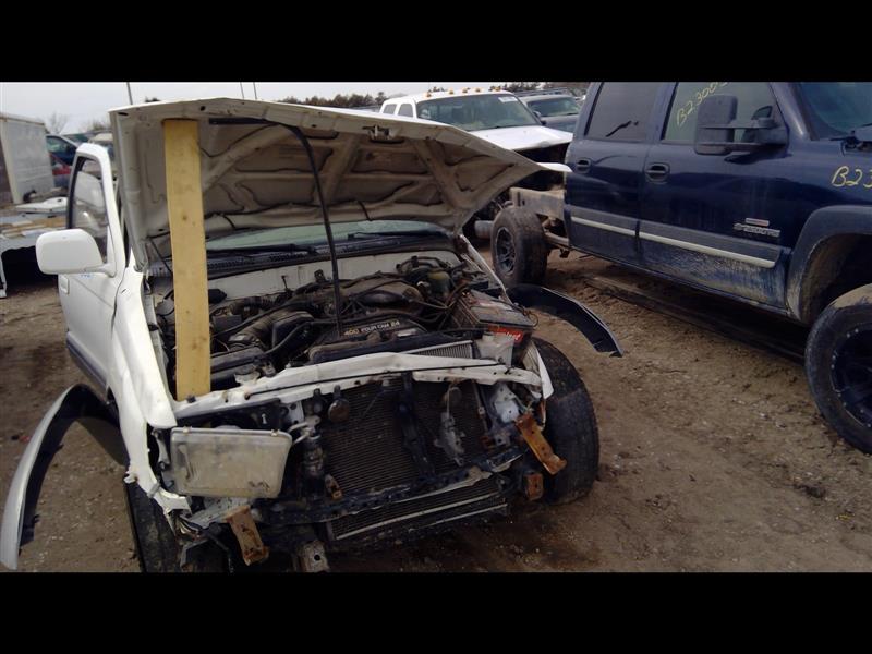 https://f005.backblazeb2.com/file/img-partshotlines-com/Inventory/EX379/Vehicle/29216_04.jpg