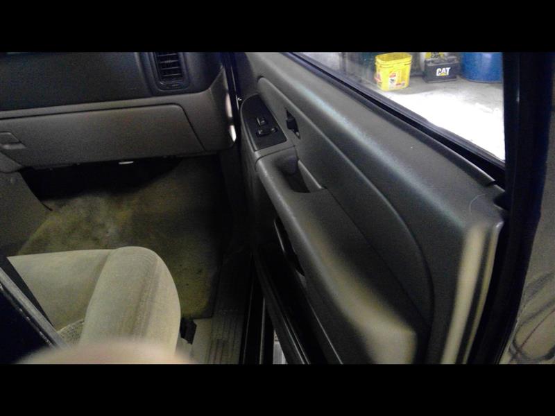 https://f005.backblazeb2.com/file/img-partshotlines-com/Inventory/EX379/Vehicle/29264_04.jpg