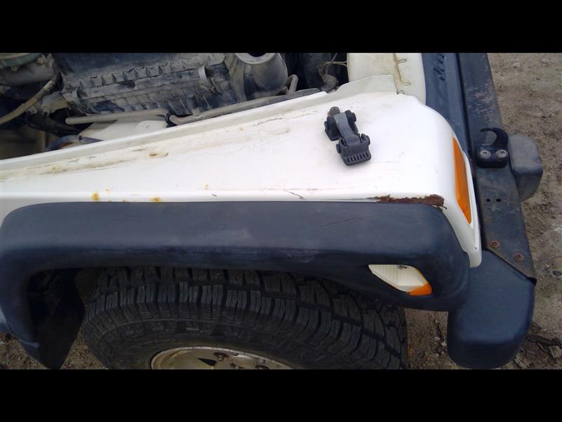https://f005.backblazeb2.com/file/img-partshotlines-com/Inventory/EX379/Vehicle/29478_05.jpg