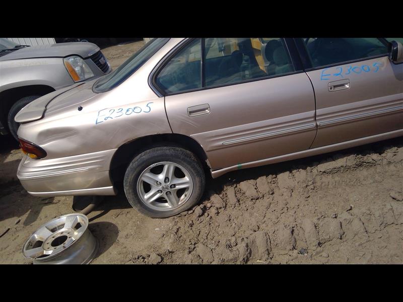 https://f005.backblazeb2.com/file/img-partshotlines-com/Inventory/EX379/Vehicle/29481_01.jpg