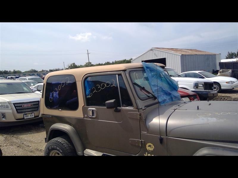 https://f005.backblazeb2.com/file/img-partshotlines-com/Inventory/EX379/Vehicle/29720_03.jpg