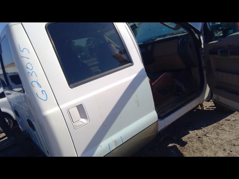 https://f005.backblazeb2.com/file/img-partshotlines-com/Inventory/EX379/Vehicle/29840_74.jpg