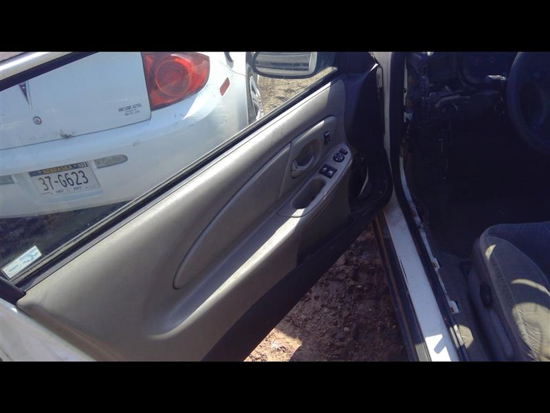 https://f005.backblazeb2.com/file/img-partshotlines-com/Inventory/EX379/Vehicle/29842_07.jpg