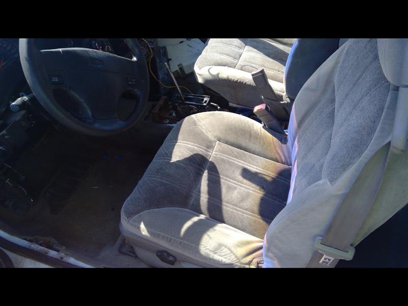 https://f005.backblazeb2.com/file/img-partshotlines-com/Inventory/EX379/Vehicle/29842_08.jpg