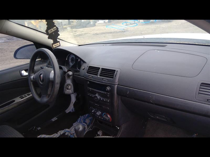 https://f005.backblazeb2.com/file/img-partshotlines-com/Inventory/EX379/Vehicle/29843_04.jpg