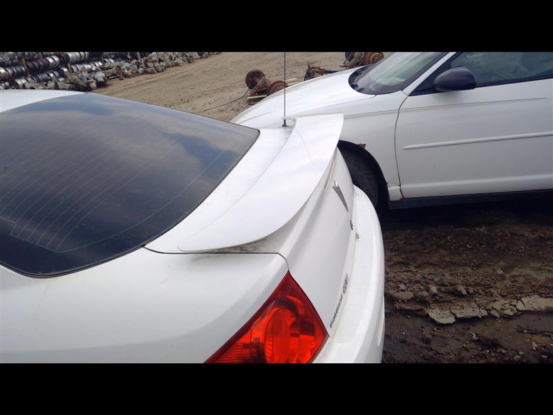 https://f005.backblazeb2.com/file/img-partshotlines-com/Inventory/EX379/Vehicle/29843_12.jpg