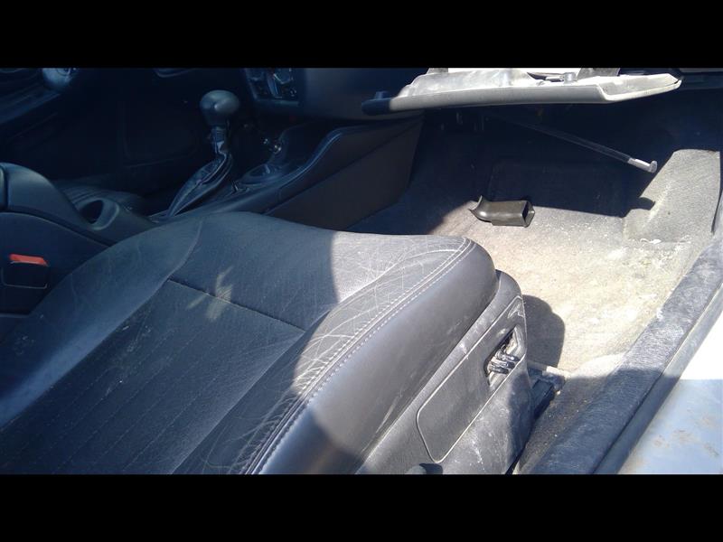 https://f005.backblazeb2.com/file/img-partshotlines-com/Inventory/EX379/Vehicle/29989_08.jpg