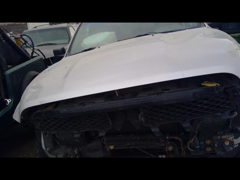 https://f005.backblazeb2.com/file/img-partshotlines-com/Inventory/EX379/Vehicle/30049_11.jpg