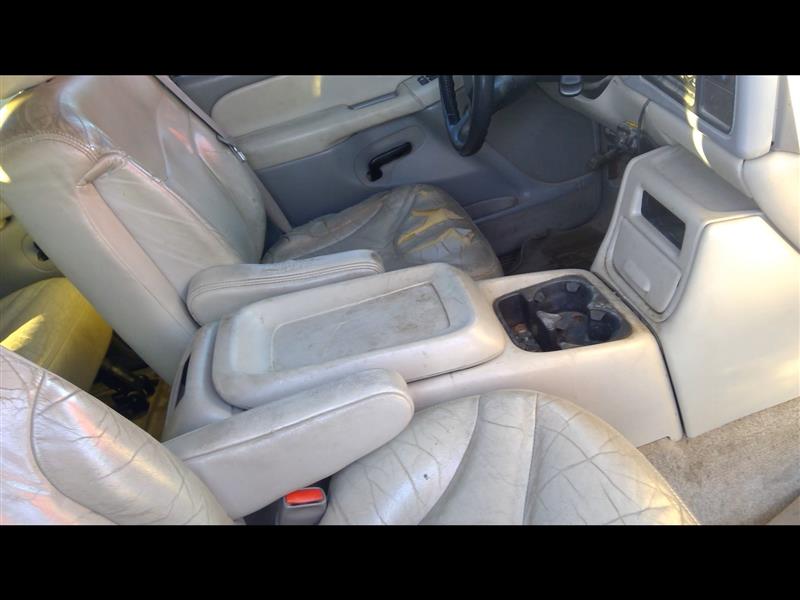 https://f005.backblazeb2.com/file/img-partshotlines-com/Inventory/EX379/Vehicle/30340_10.jpg