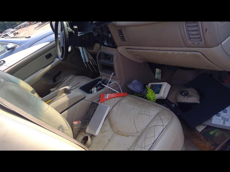 https://f005.backblazeb2.com/file/img-partshotlines-com/Inventory/EX379/Vehicle/31043_10.jpg