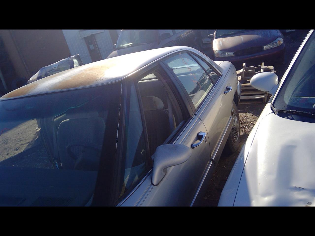 https://f005.backblazeb2.com/file/img-partshotlines-com/Inventory/EX379/Vehicle/31430_08.jpg
