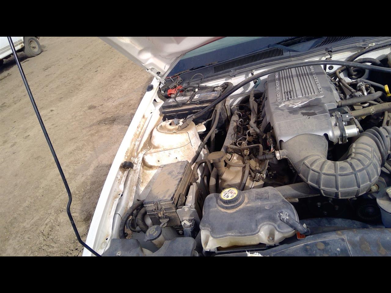 https://f005.backblazeb2.com/file/img-partshotlines-com/Inventory/EX379/Vehicle/31448_04.jpg