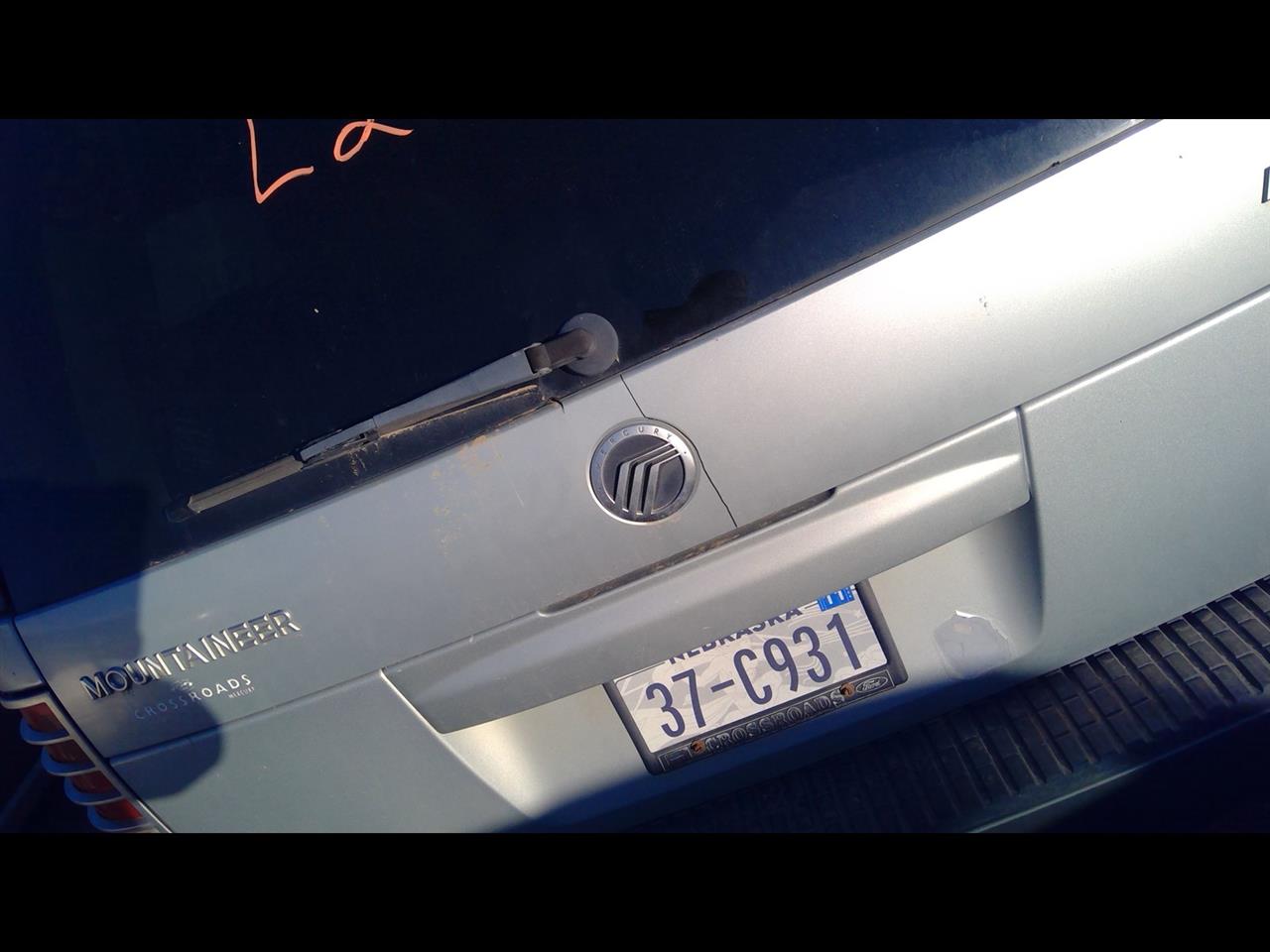https://f005.backblazeb2.com/file/img-partshotlines-com/Inventory/EX379/Vehicle/31595_02.jpg