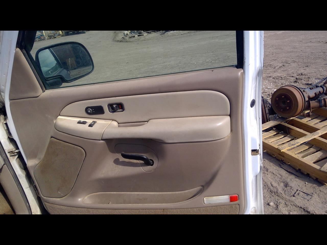 https://f005.backblazeb2.com/file/img-partshotlines-com/Inventory/EX379/Vehicle/31930_04.jpg