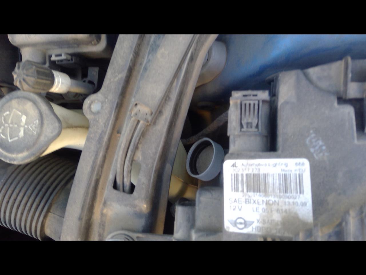 https://f005.backblazeb2.com/file/img-partshotlines-com/Inventory/EX379/Vehicle/32569_04.jpg
