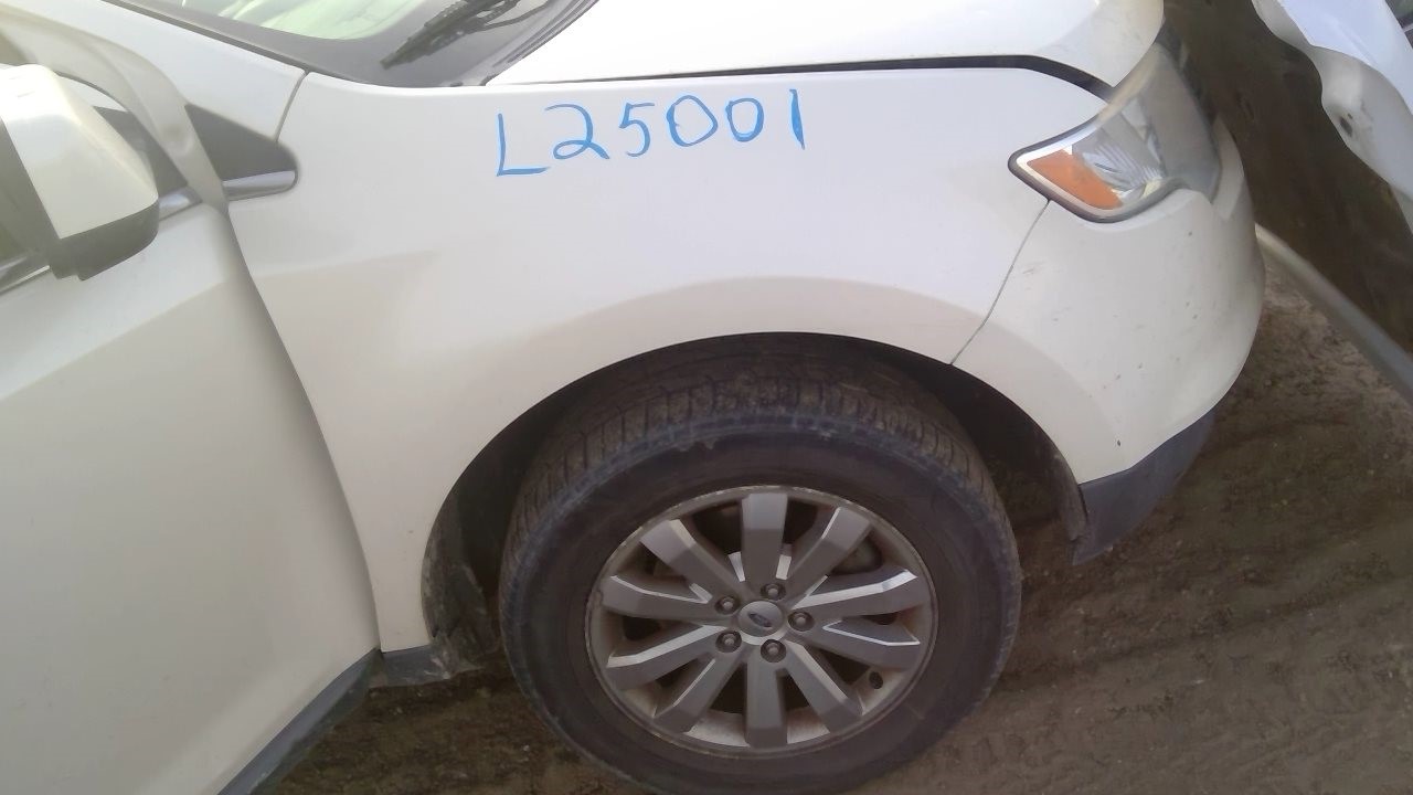 https://f005.backblazeb2.com/file/img-partshotlines-com/Inventory/EX379/Vehicle/32690_01.jpg