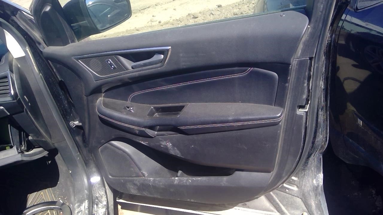 https://f005.backblazeb2.com/file/img-partshotlines-com/Inventory/EX379/Vehicle/33074_12.jpg