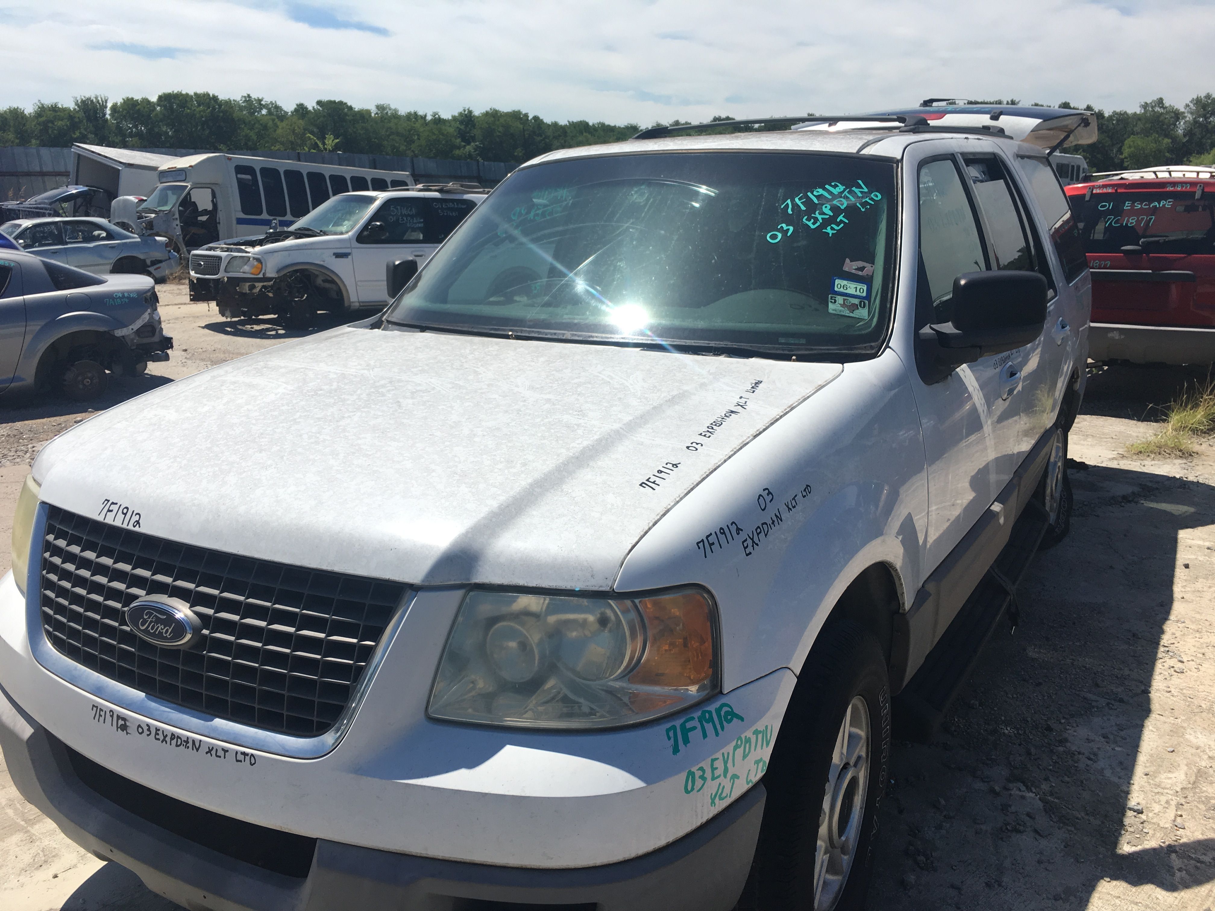 https://f005.backblazeb2.com/file/img-partshotlines-com/Inventory/EX390/2017/7F1912/9D5A89B0298D45678E8C676F4BC94750002.jpg