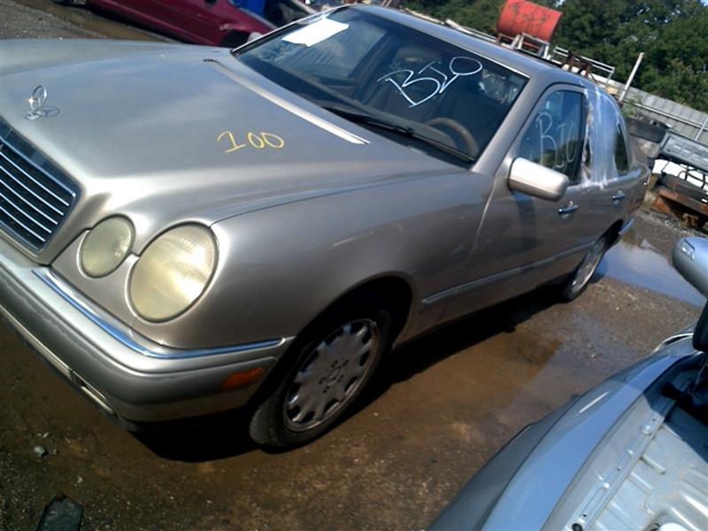 https://f005.backblazeb2.com/file/img-partshotlines-com/Inventory/EX396/Vehicle/11365_04.jpg