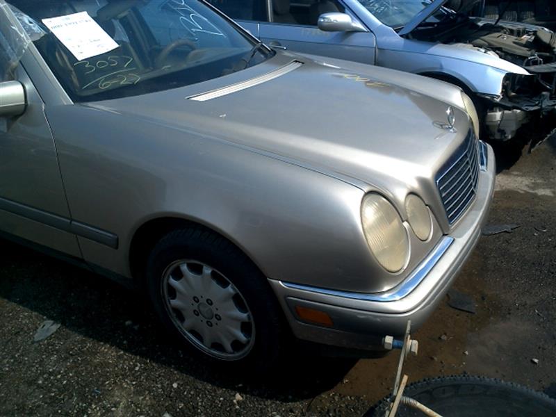 https://f005.backblazeb2.com/file/img-partshotlines-com/Inventory/EX396/Vehicle/11365_07.jpg