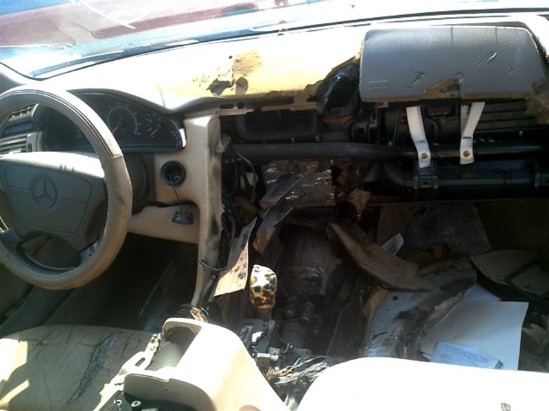 https://f005.backblazeb2.com/file/img-partshotlines-com/Inventory/EX396/Vehicle/11365_11.jpg