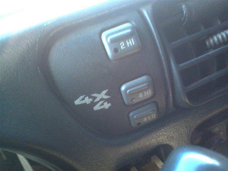 https://f005.backblazeb2.com/file/img-partshotlines-com/Inventory/EX396/Vehicle/12104_09.jpg