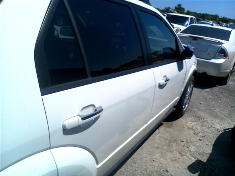 https://f005.backblazeb2.com/file/img-partshotlines-com/Inventory/EX396/Vehicle/12172_06.jpg