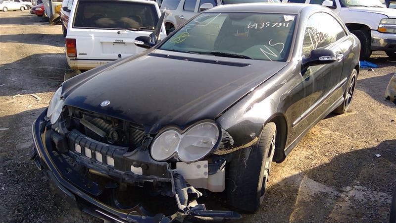 https://f005.backblazeb2.com/file/img-partshotlines-com/Inventory/EX396/Vehicle/13215_01.jpg