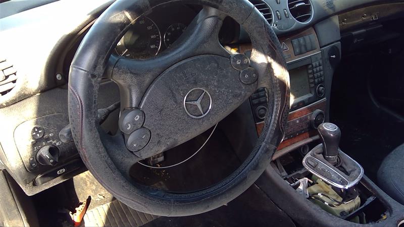 https://f005.backblazeb2.com/file/img-partshotlines-com/Inventory/EX396/Vehicle/13215_11.jpg