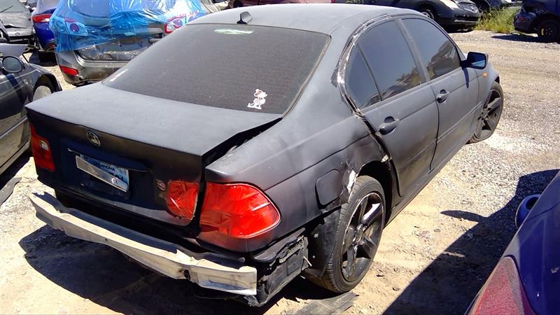 https://f005.backblazeb2.com/file/img-partshotlines-com/Inventory/EX396/Vehicle/13239_04.jpg