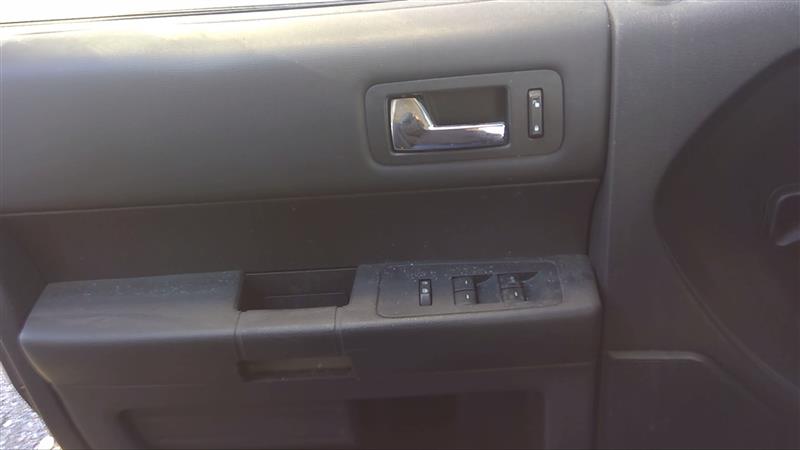 https://f005.backblazeb2.com/file/img-partshotlines-com/Inventory/EX396/Vehicle/13559_06.jpg