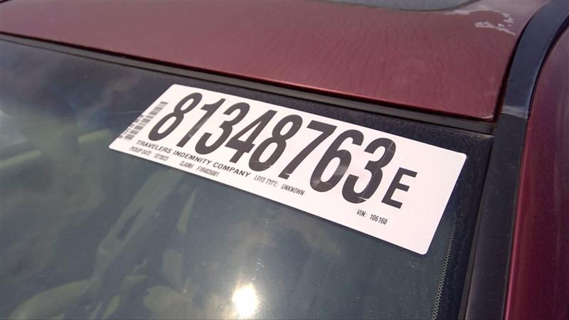 https://f005.backblazeb2.com/file/img-partshotlines-com/Inventory/EX396/Vehicle/13770_13.jpg