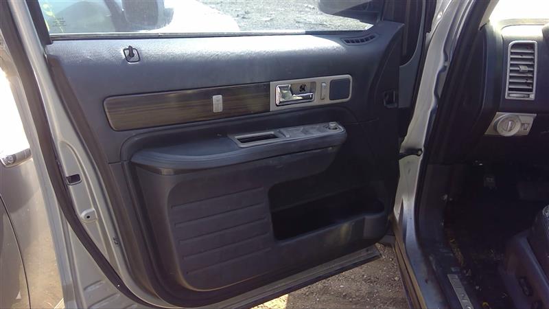 https://f005.backblazeb2.com/file/img-partshotlines-com/Inventory/EX396/Vehicle/13774_08.jpg