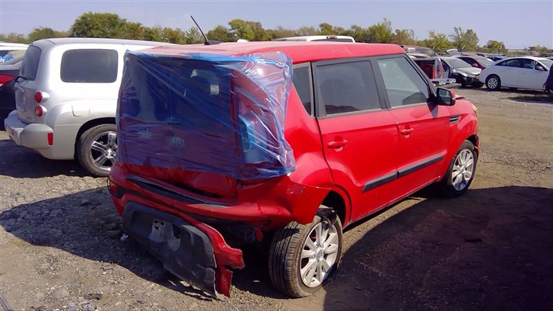 https://f005.backblazeb2.com/file/img-partshotlines-com/Inventory/EX396/Vehicle/13902_09.jpg
