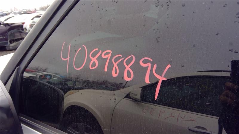 https://f005.backblazeb2.com/file/img-partshotlines-com/Inventory/EX396/Vehicle/14033_12.jpg