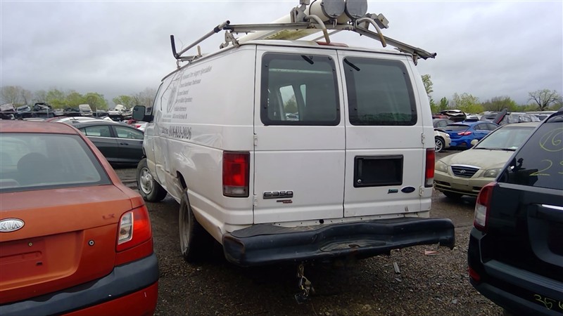 https://f005.backblazeb2.com/file/img-partshotlines-com/Inventory/EX396/Vehicle/14144_10.jpg