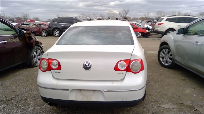 https://f005.backblazeb2.com/file/img-partshotlines-com/Inventory/EX396/Vehicle/14170_10.jpg