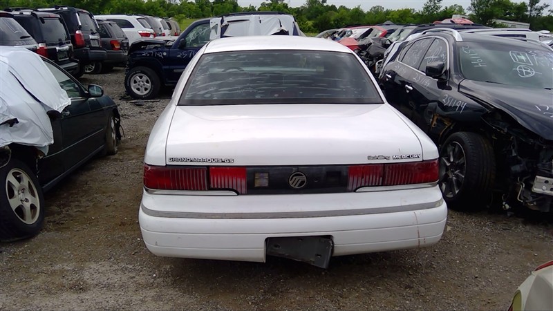 https://f005.backblazeb2.com/file/img-partshotlines-com/Inventory/EX396/Vehicle/14228_10.jpg