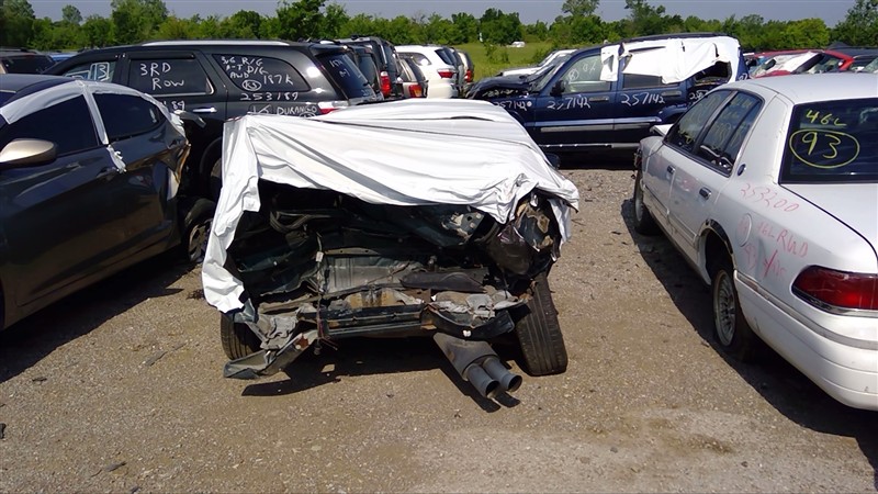 https://f005.backblazeb2.com/file/img-partshotlines-com/Inventory/EX396/Vehicle/14229_11.jpg