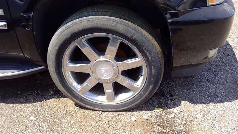 https://f005.backblazeb2.com/file/img-partshotlines-com/Inventory/EX396/Vehicle/14287_09.jpg