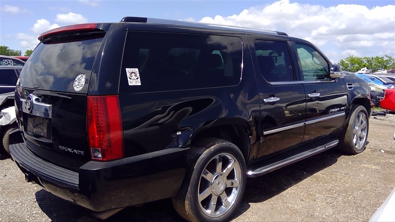 https://f005.backblazeb2.com/file/img-partshotlines-com/Inventory/EX396/Vehicle/14287_10.jpg
