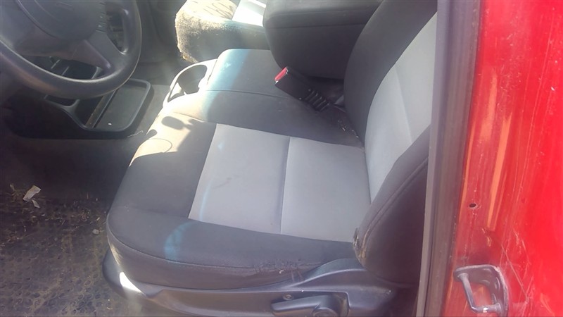 https://f005.backblazeb2.com/file/img-partshotlines-com/Inventory/EX396/Vehicle/14333_12.jpg