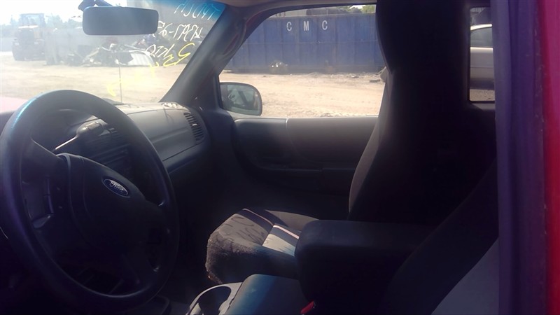 https://f005.backblazeb2.com/file/img-partshotlines-com/Inventory/EX396/Vehicle/14333_13.jpg