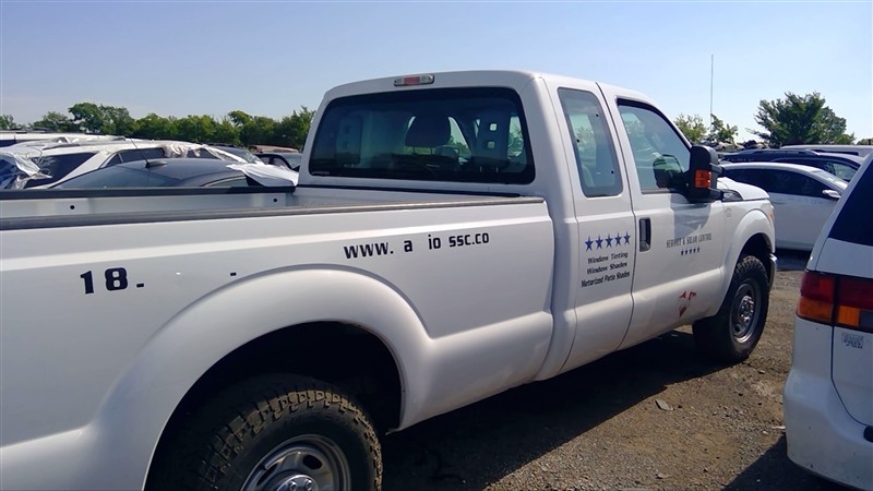 https://f005.backblazeb2.com/file/img-partshotlines-com/Inventory/EX396/Vehicle/14339_11.jpg