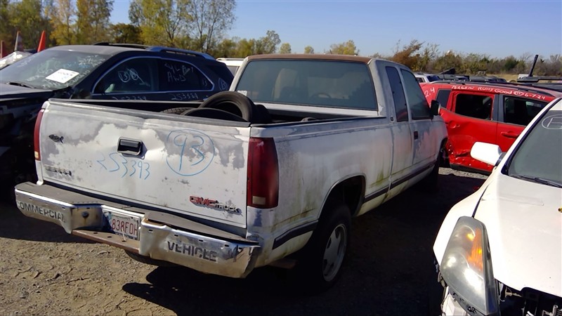 https://f005.backblazeb2.com/file/img-partshotlines-com/Inventory/EX396/Vehicle/14424_11.jpg