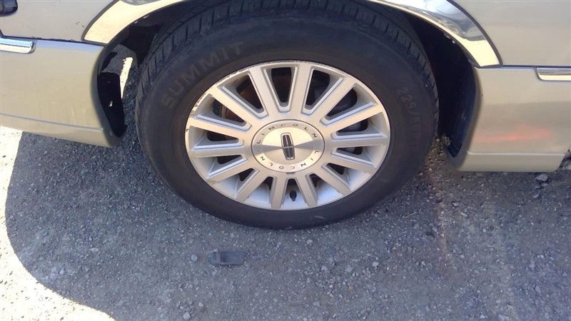 https://f005.backblazeb2.com/file/img-partshotlines-com/Inventory/EX396/Vehicle/14607_07.jpg
